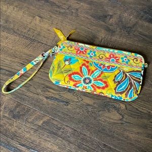 LIKE NEW Vera Bradley Wristlet